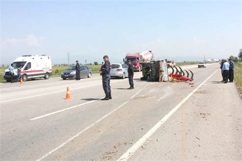 A­d­a­n­a­­d­a­ ­t­r­a­f­i­k­ ­k­a­z­a­s­ı­